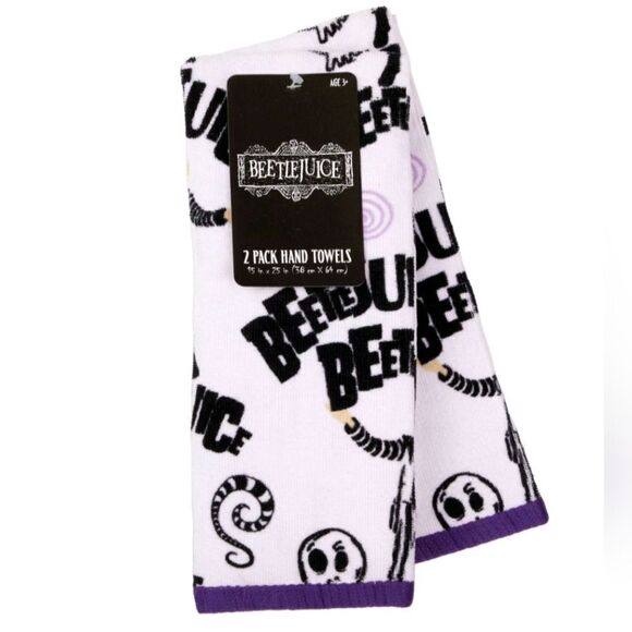 Nwt Beetlejuice Halloween 2 pc Hand Towels - Picture 2 of 7